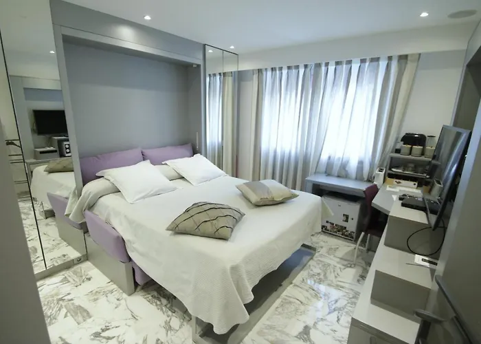 B&B Le France Nice Centre